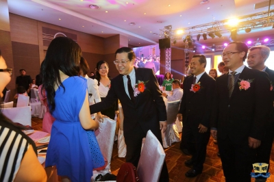 点选作品以查看原图