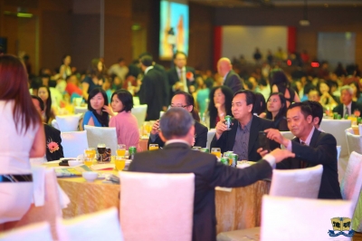 点选作品以查看原图